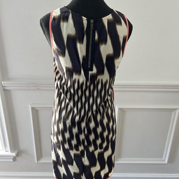 Charlie Jade 100% Silk Shift Dress - Picture 3 of 4